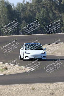 media/Nov-08-2025-Speed Ventures (Sat) [[1c7a6332f5]]/TC B/Session 1 (Turn 3)/